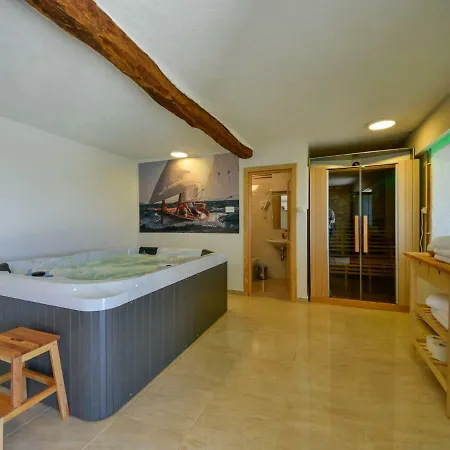 Monte By Interhome