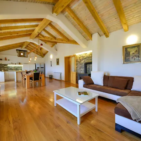 Monte By Interhome *
